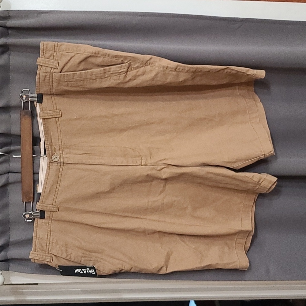 NWT St. John's Bay Mens Flat Front Shorts Hudson Brown Big & Tall Sz 46‎
